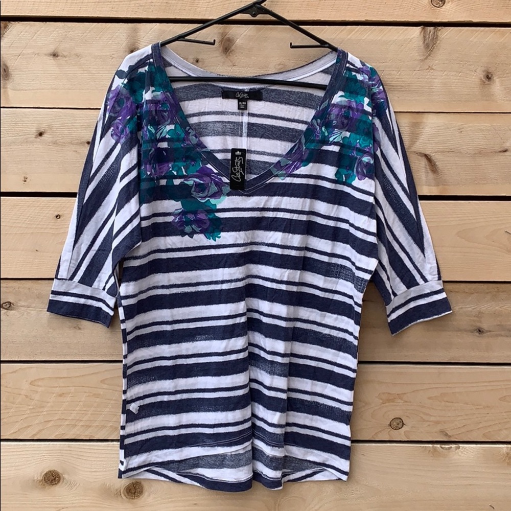 City Streets Floral V Neck